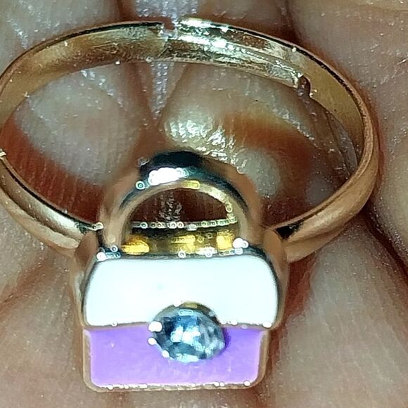 Super cute girls jeweled adjustable ring - Picture 3 of 4